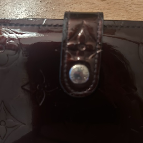 Louis Vuitton vernis wallet burgundy red - Picture 4 of 13